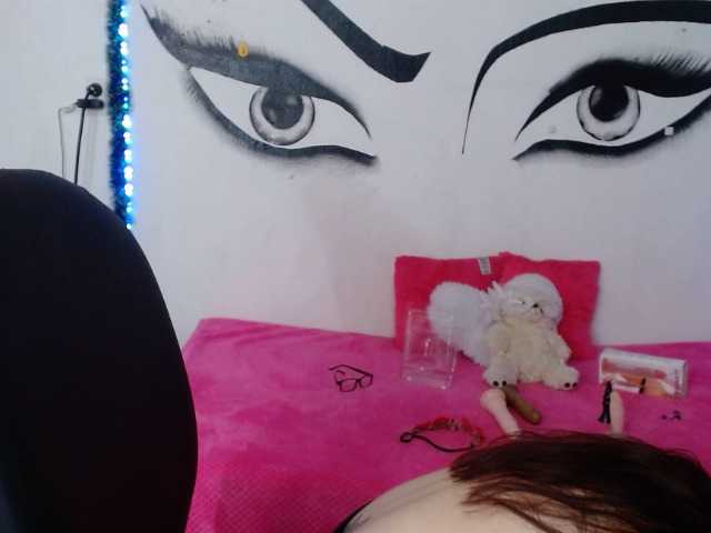 广播屏幕截图 sofiahot1