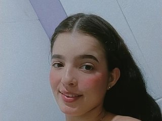 色情视频聊天 SofiaSmith19