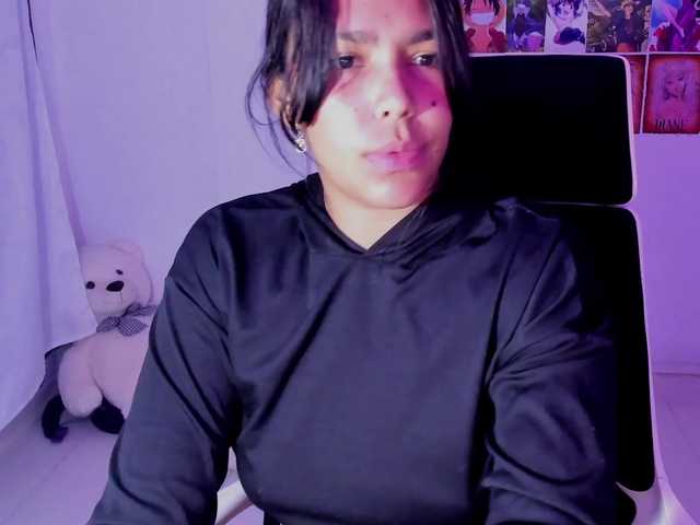 相片 sofiiaa hi guys ,♥ If you follow me today you can get a totally free flash (tits or feet♥ GOAL IS : camisas mojada @remain #latina #squirt #shy #submissive