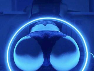 色情视频聊天 PureEnjoi