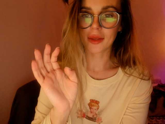 广播屏幕截图 Sonya-Mo