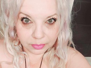 色情视频聊天 SonyaHotMilf