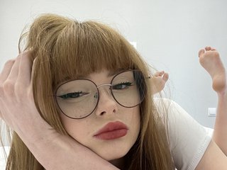 色情视频聊天 Sophie-doll