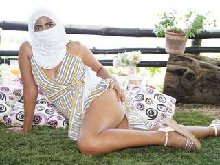 色情视频聊天 Souzan-halabi