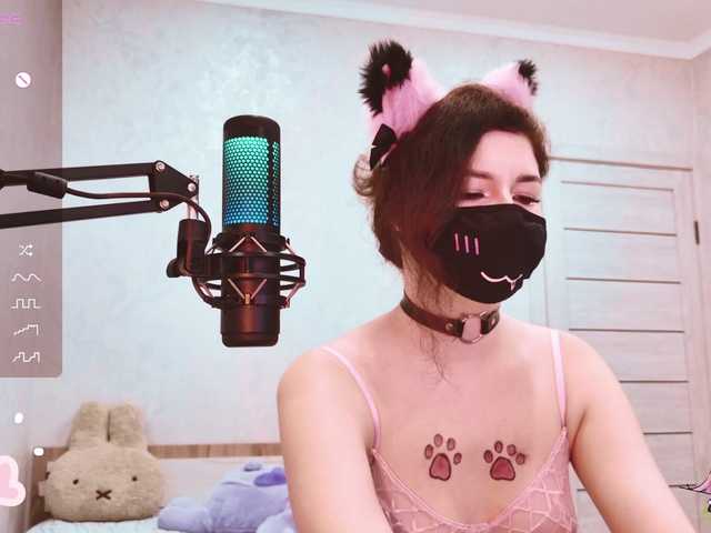 相片 Sallyyy Hello everyone) Good mood! I don’t take off my mask) Send me a PM before chatting privately) Domi works from 2 tokens. All requests by menu type^Favorite Vibration 100inst: yourkitttymrrI'm collecting for a dream - @remain ❤️