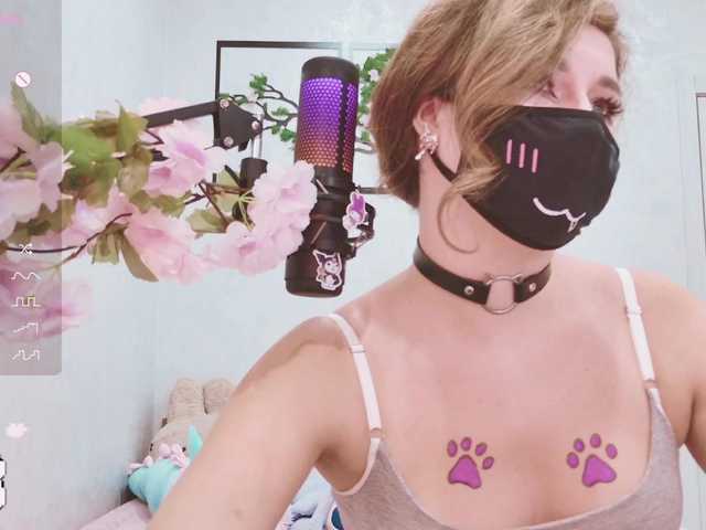 相片 Sallyyy Hello everyone) Good mood! I don’t take off my mask) Send me a PM before chatting privately) Domi works from 2 tokens. All requests by menu type^Favorite Vibration 100inst: yourkittyymrrCar assembly for a good mood @remain ❤️