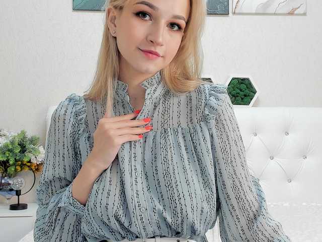 个人资料的照片 __ANNA__