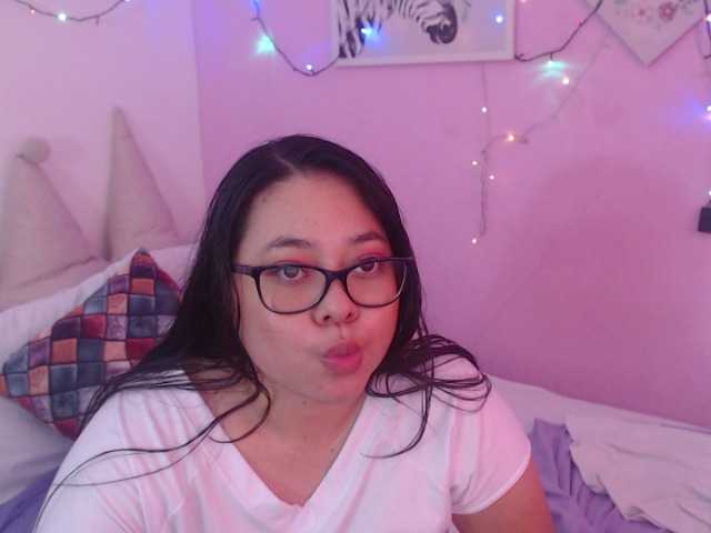 广播屏幕截图 Strongglizzy