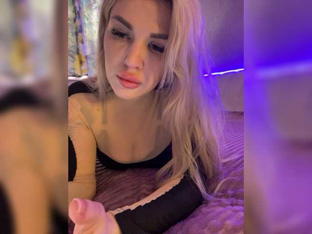 广播屏幕截图 CyberWhore111
