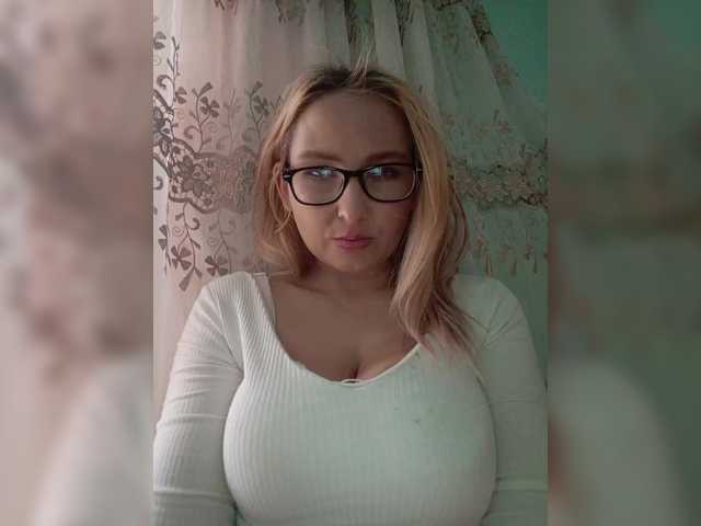 广播屏幕截图 Sulie-Evelynne