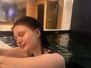 色情视频聊天 Sunny-Smail