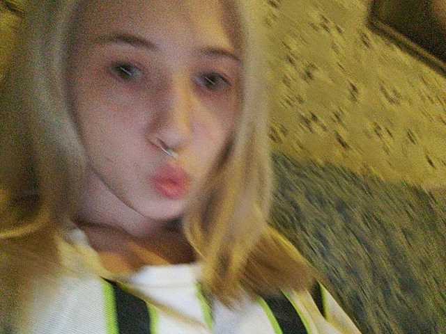 广播屏幕截图 _kissaaa_