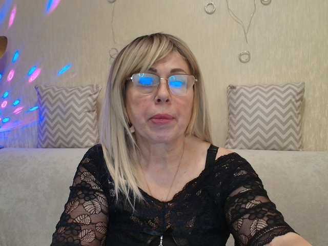 广播屏幕截图 SusieNoreen