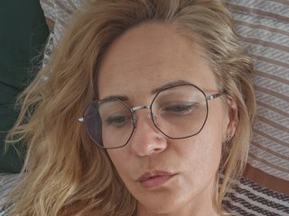 色情视频聊天 Sweetaniaa