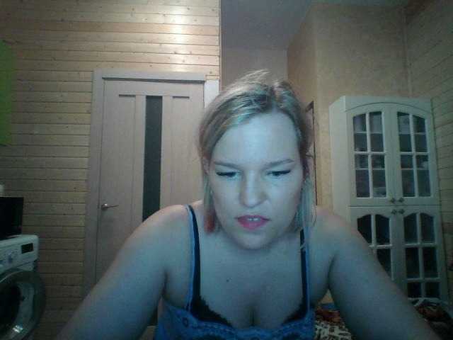 广播屏幕截图 Findom_Lady_Shine