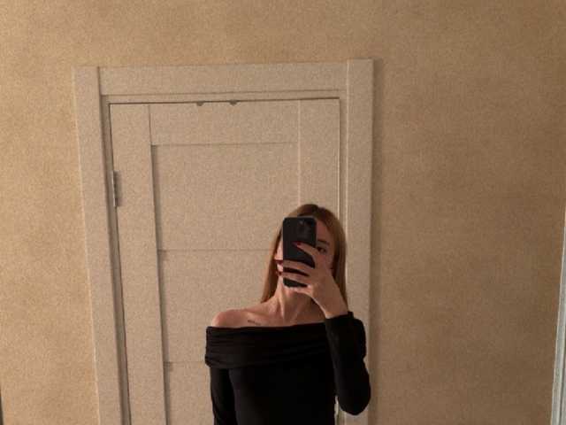 个人资料的照片 Alice__Foxx