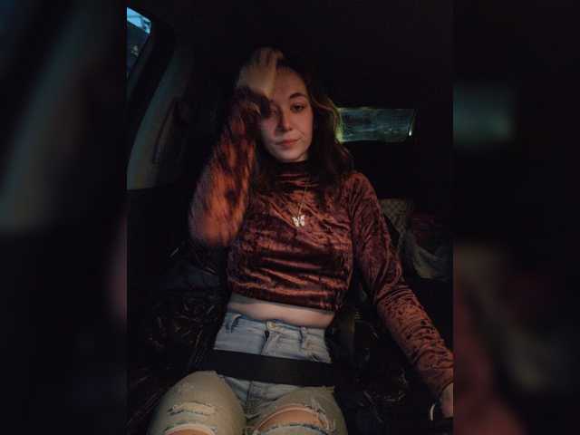 相片 Sweetrubyrose Hi im ruby! Its my first day im super nervous. Suppiry me by tipping and i Will flash 500 we have 13 and 487 until goal. Vibrate me my lush is in!