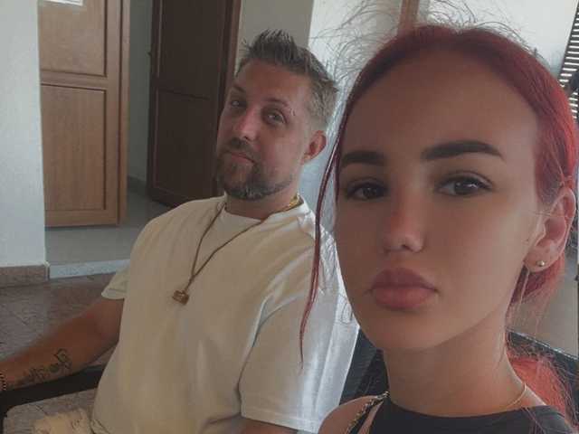 个人资料的照片 SwitchDomCouple