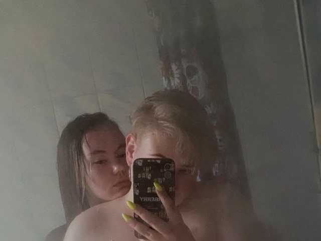 个人资料的照片 Tanya-and-Sara
