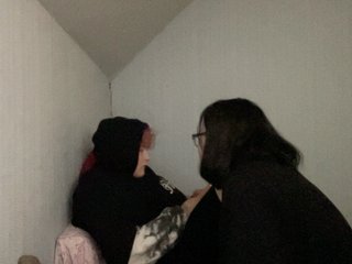 色情视频聊天 Tanya-and-Sara