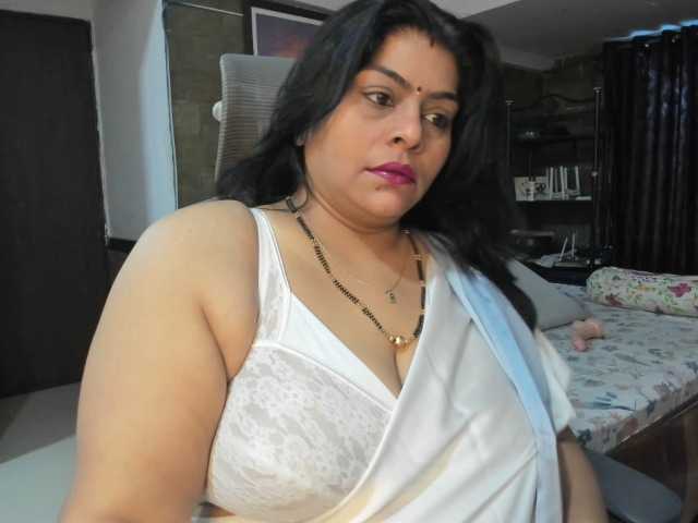 相片 tarivishu23 #bigboobs #bigass #indian #couple #bbw