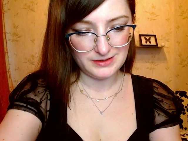 相片 tastyAriel Sweet and yet dang naughty ;) #innocentface #sweet #petite #glasses #fetish #natural #domina #teaser #cfmn #joi #cei #nonnude #cbt #sph I don't speak russianI speak german and english