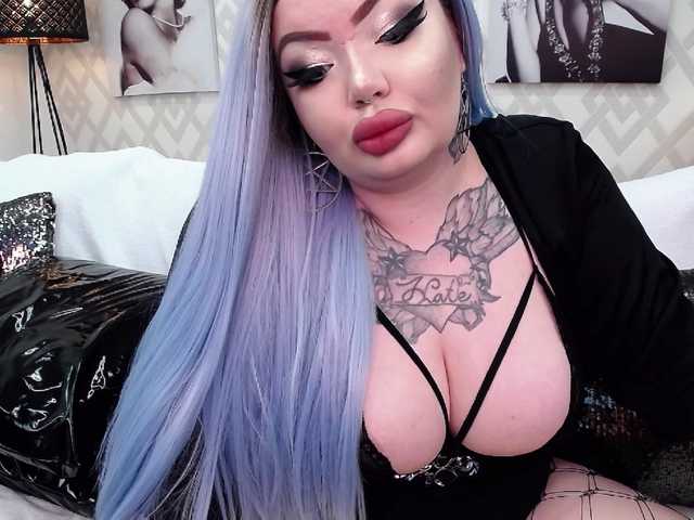广播屏幕截图 SavageQueen