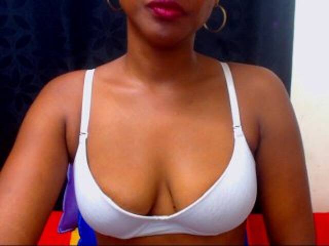 广播屏幕截图 taty2hott