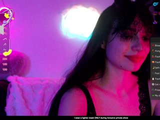 色情视频聊天 Teasemeluna