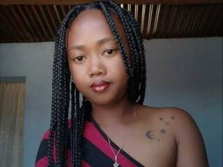 色情视频聊天 Tence