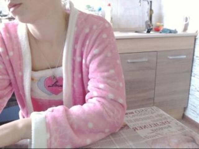 广播屏幕截图 PlayGirlKiss