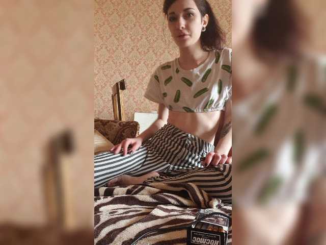 广播屏幕截图 tequila-girl