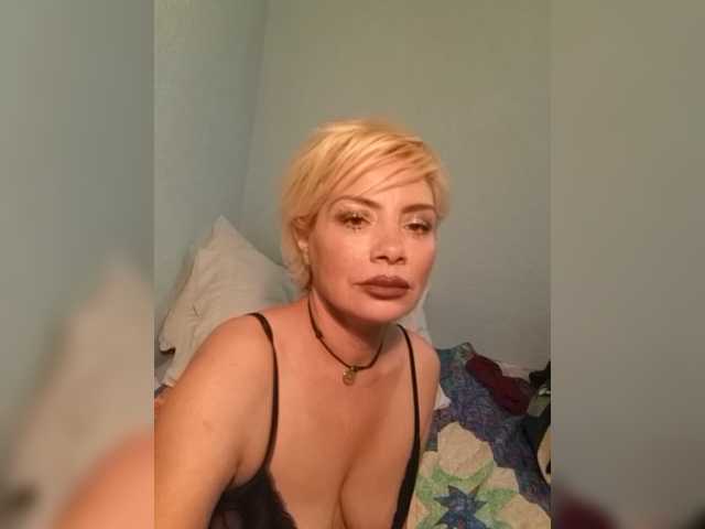 广播屏幕截图 Tequilera