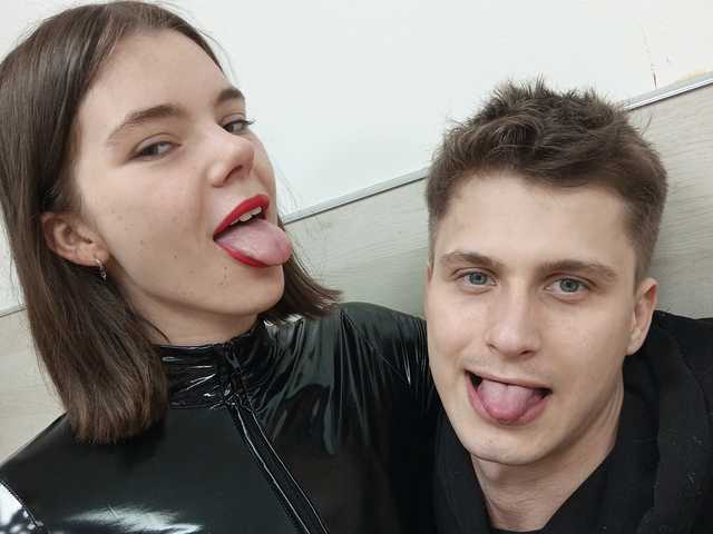 个人资料的照片 Terri-and-Kyle
