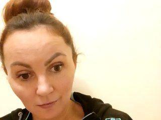 色情视频聊天 TessBertie