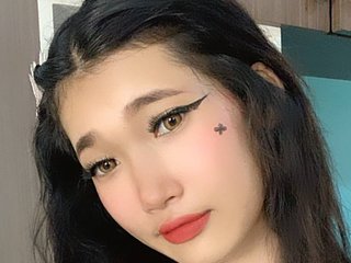 色情视频聊天 ThaiMasseuse18