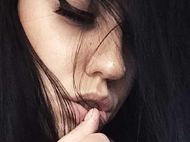 个人资料的照片 The-Hard-Kiss