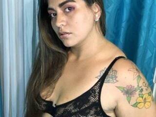 色情视频聊天 thinatower