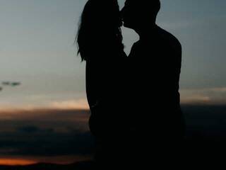 色情视频聊天 ThoseofTenseSex