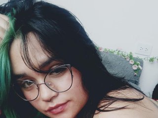色情视频聊天 Tigerlily69