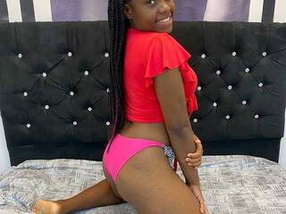 色情视频聊天 Tinabrowwn