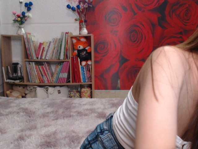 相片 TinaCrazy 77tk 1 glass water on.33tk sexy dance ,22tk pm 77tk 1 glass beer .33tk sexy dance .22tk pm .if u like u tip .thanks everybodys,make my day surprise with 3333tk