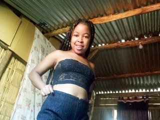 色情视频聊天 Tinah69