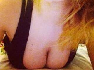 色情视频聊天 titsbaaby