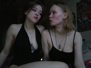 广播屏幕截图 TreshGirls