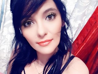 色情视频聊天 Poppie