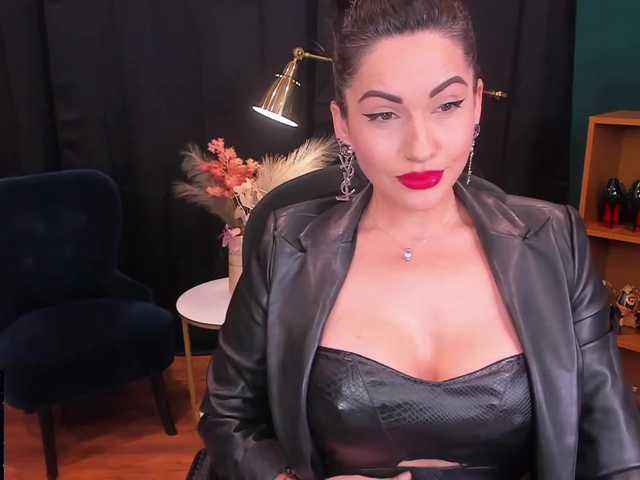 相片 Miss-LeiaHolt SOON AN OTHER ACCOUNT ON BONGS CAMS, FIND ME HERE AS alphamistress! #paypig #findom #milf #smoke #mistress #strapon #queen #pvt #domination #fetish #findom #worship #joi #cei #sph