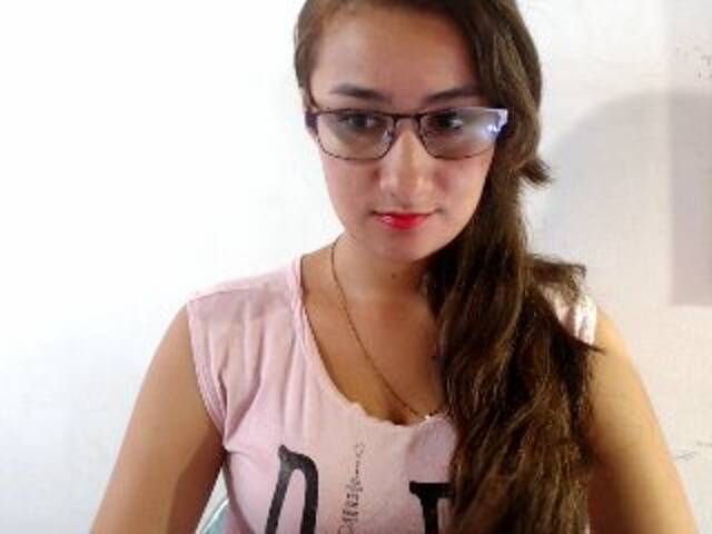 广播屏幕截图 vaalentiinaa