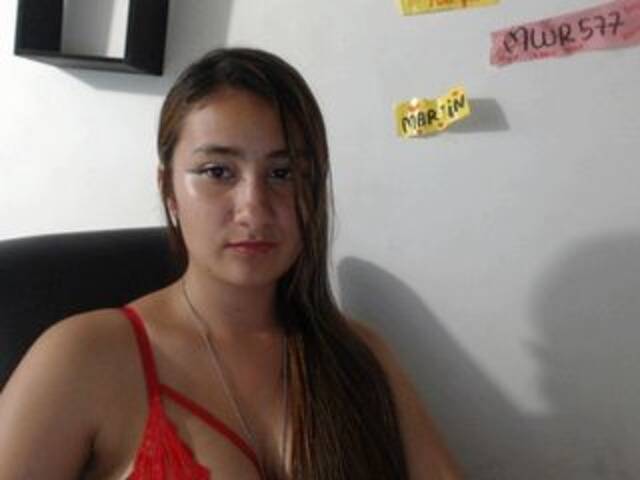 广播屏幕截图 vaalentiinaa