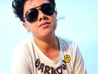 色情视频聊天 ValentinaRamirez